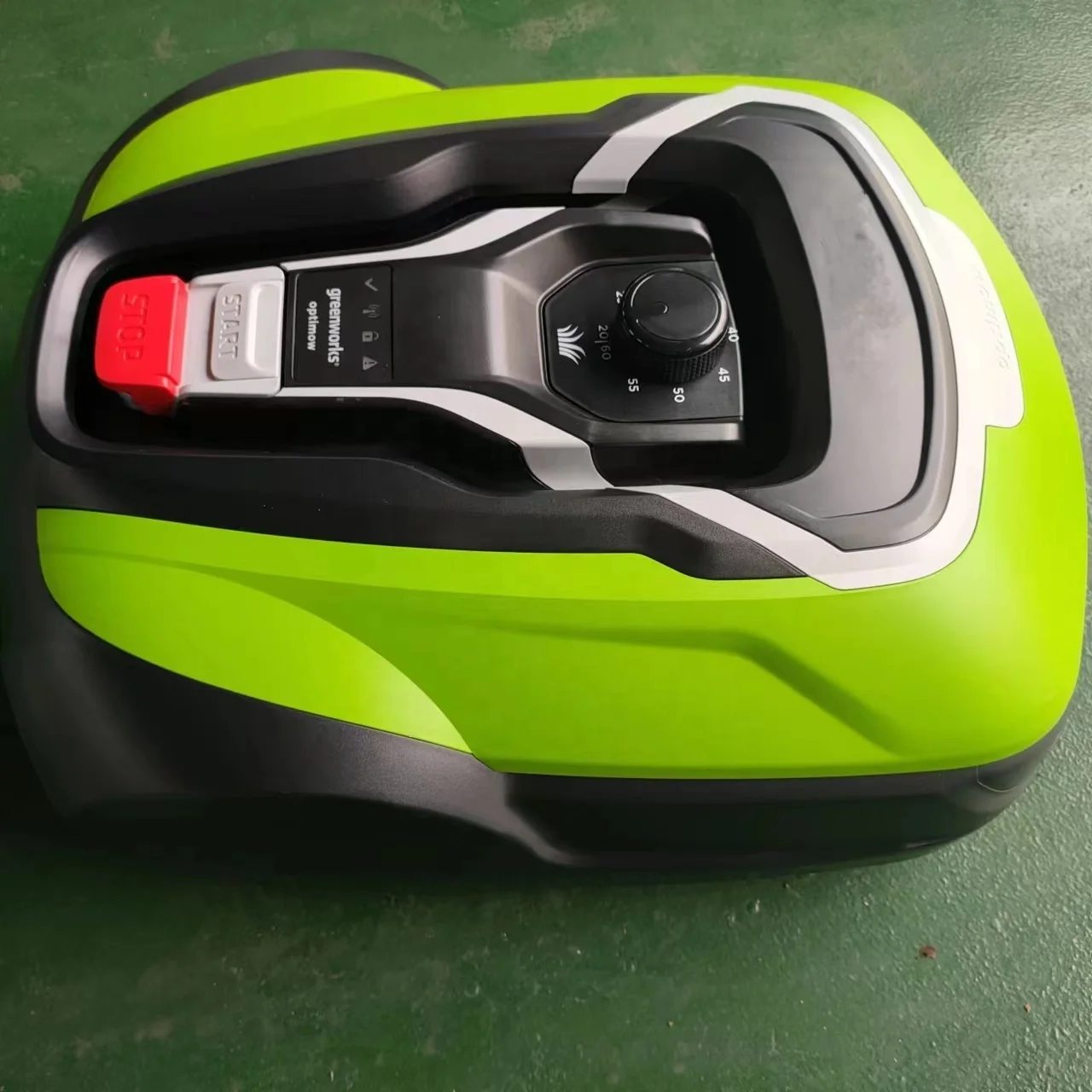 gps smart electric autonomous  - огляд і ціна Smart Garden Usa
